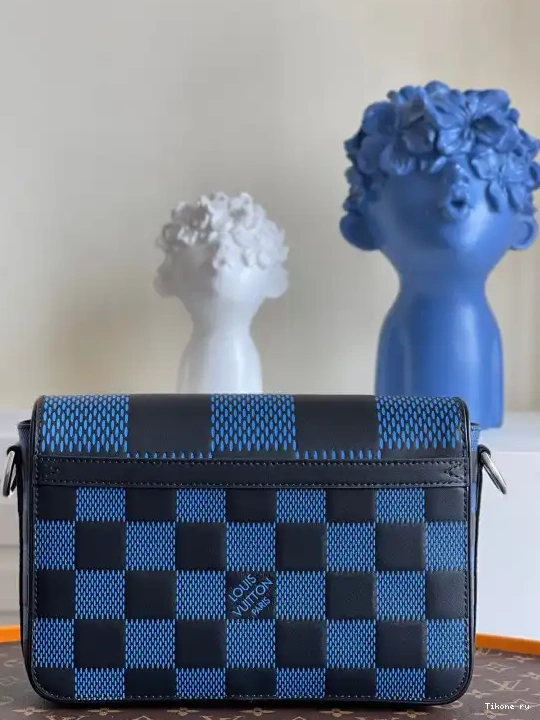 Cheap STUDIO VUITTON LOUIS MESSENGER 0611